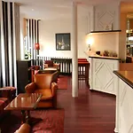 Maison Du Pré Hotel
