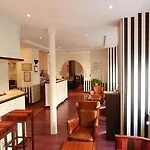 Maison Du Pré 2*