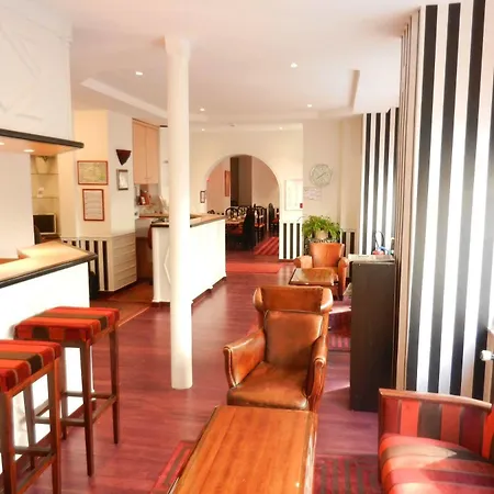 Hotel Maison Du Pre Paris