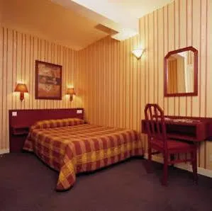 Maison Du Pre 2*