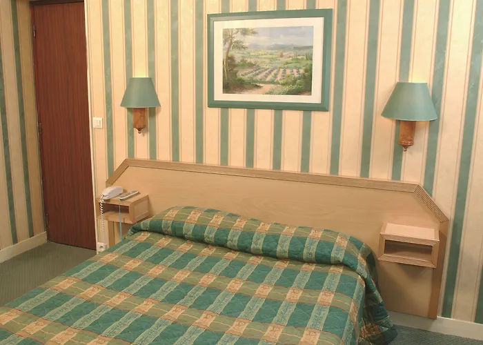 Maison Du Pre Hotel Parijs